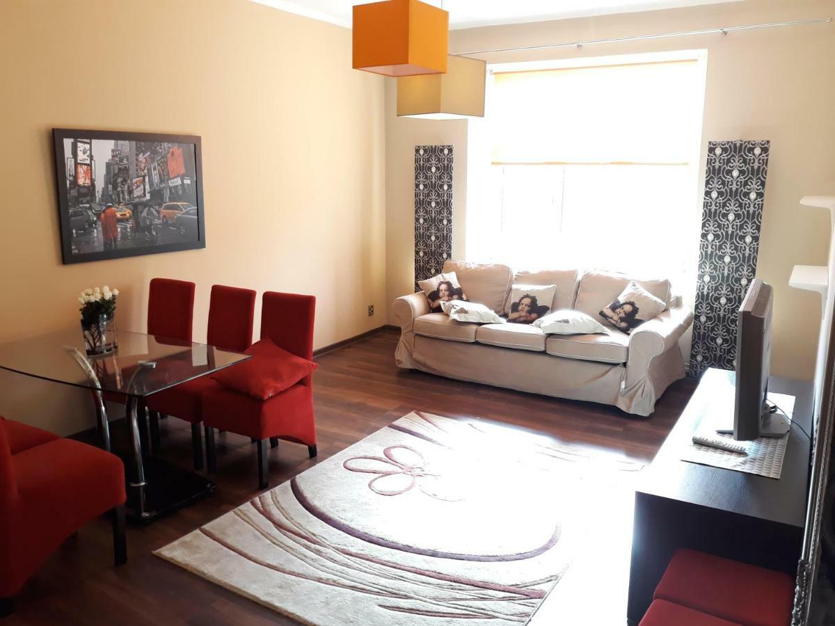 Apartament Pod Aniolami Na Starowce W Radomiu Dış mekan fotoğraf